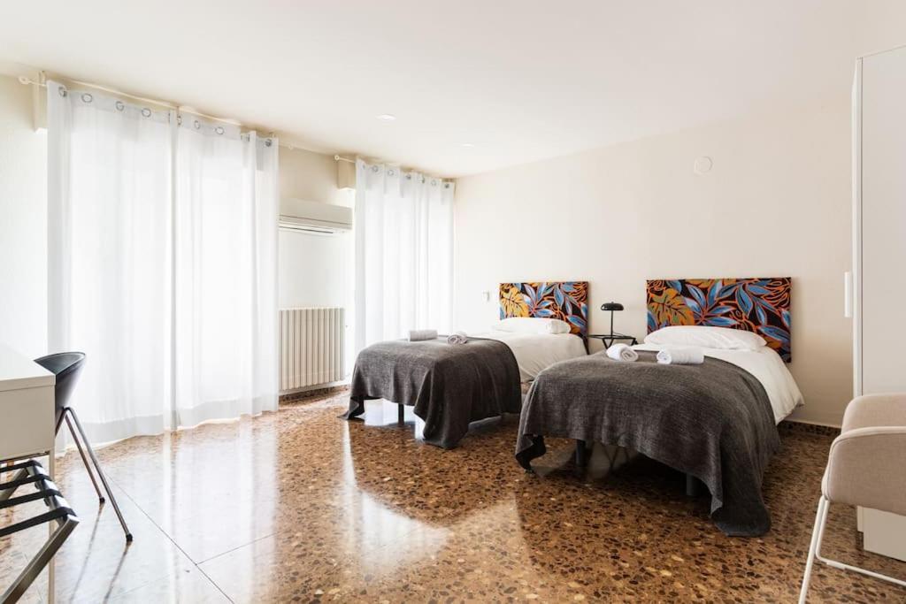 Apartamento Prudencio 36 Zaragoza Exterior foto